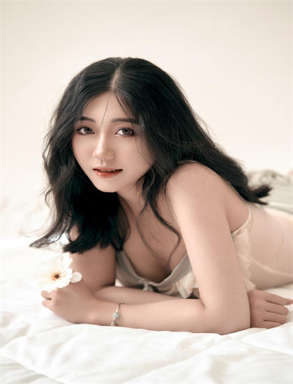 龙门拍摄技巧全面分析震撼人心的：镜头语言与画面构图探讨，制作特辑